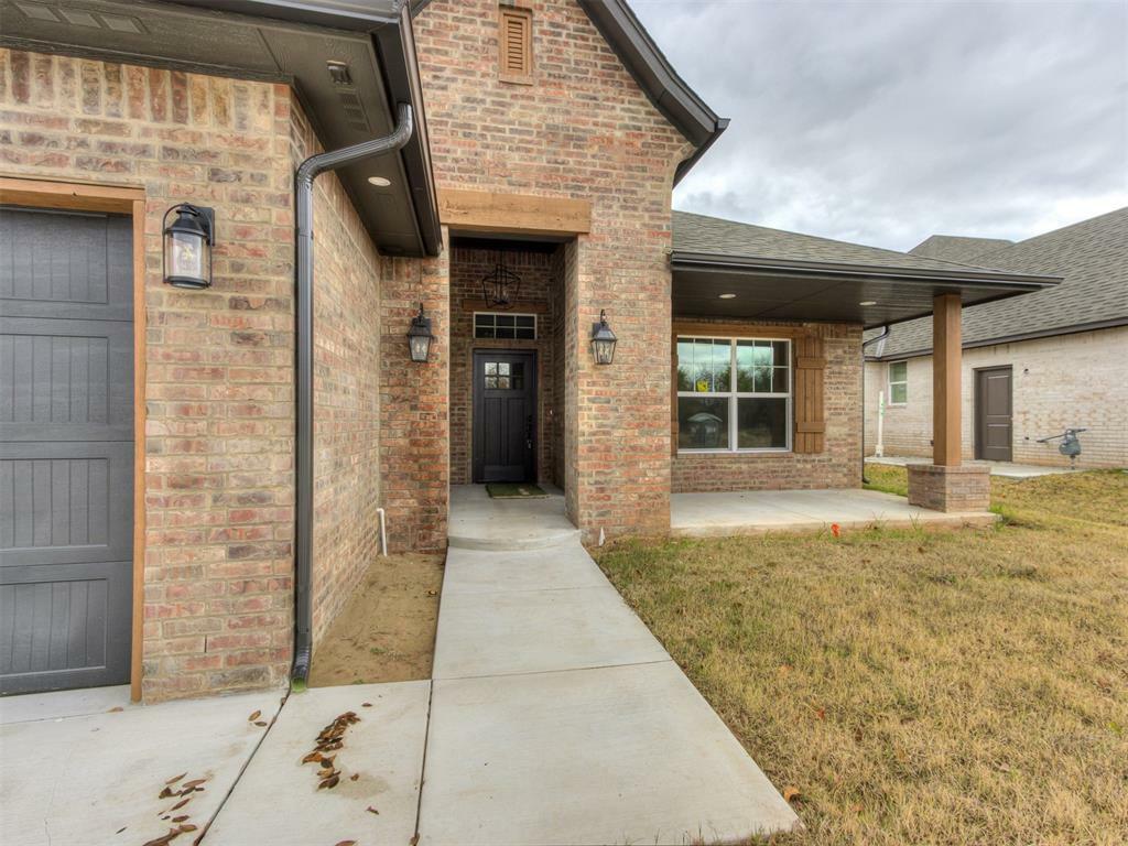 Property Photo:  10044 Primrose Lane  OK 73130 