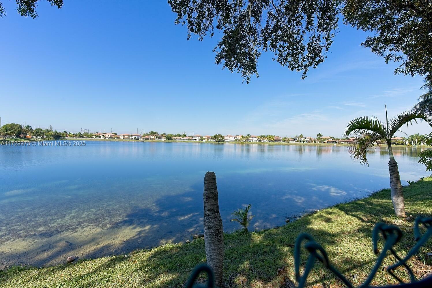 13918 SW 122nd Ct  Miami FL 33186 photo