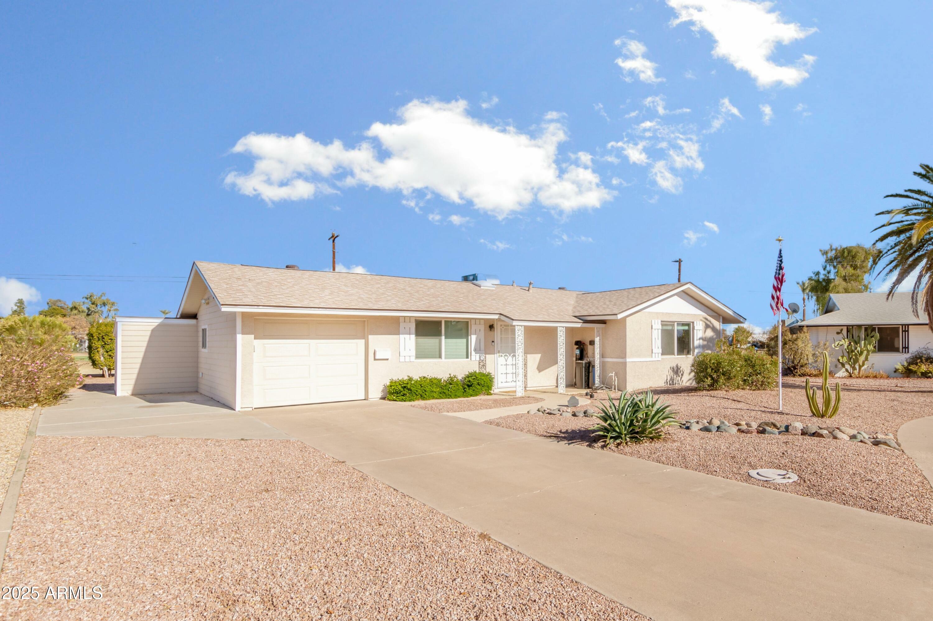 Property Photo: 12401 N Augusta Drive AZ 85351