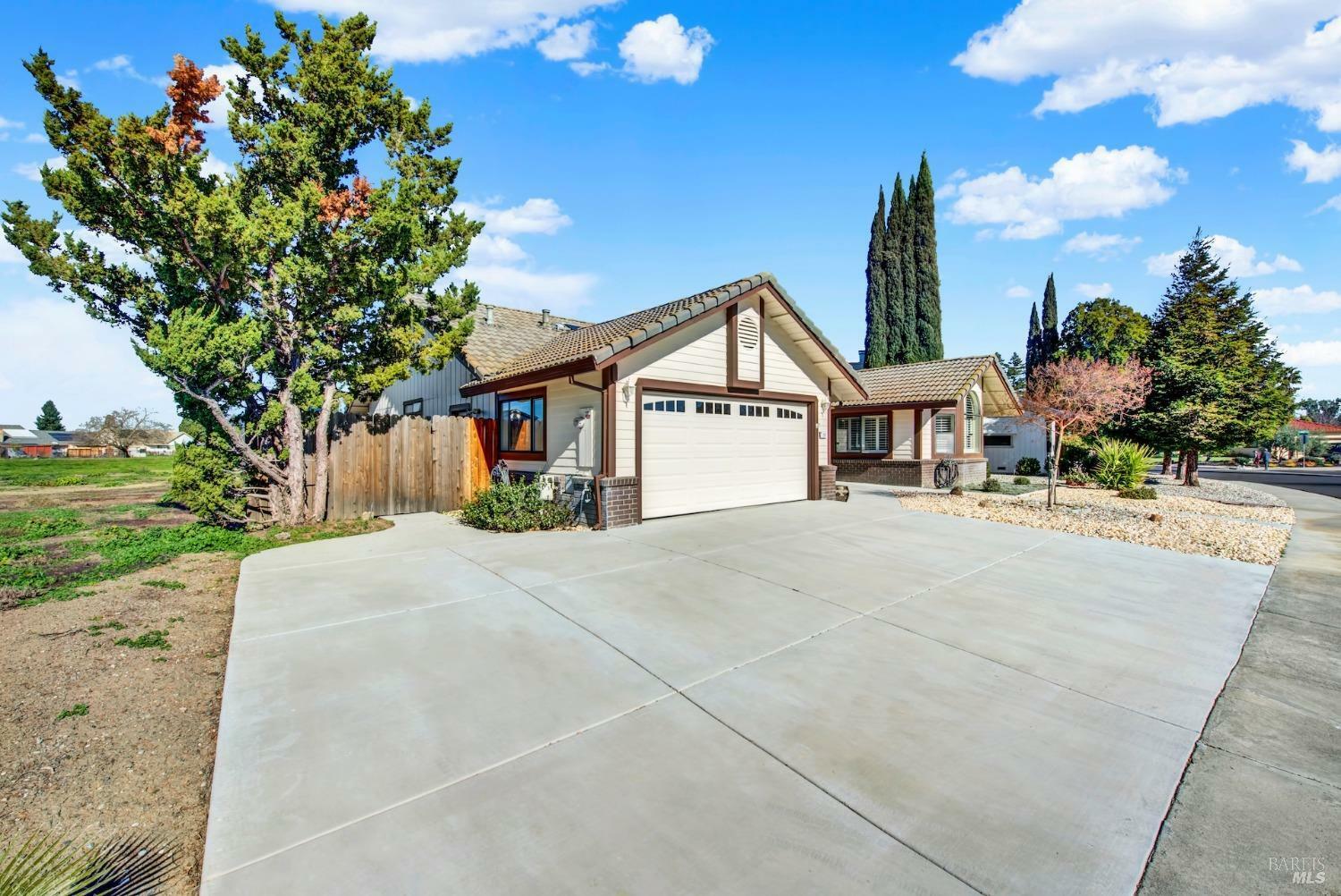 Property Photo:  232 White Sands Drive  CA 95687 