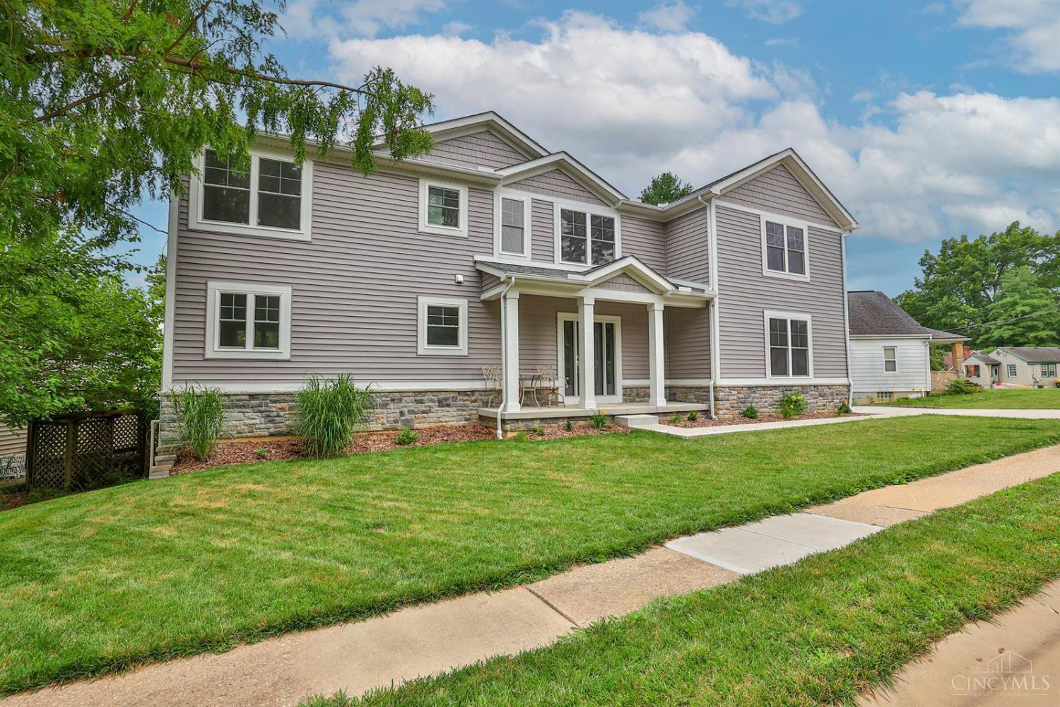 Property Photo:  8109 Maxfield Lane  OH 45243 