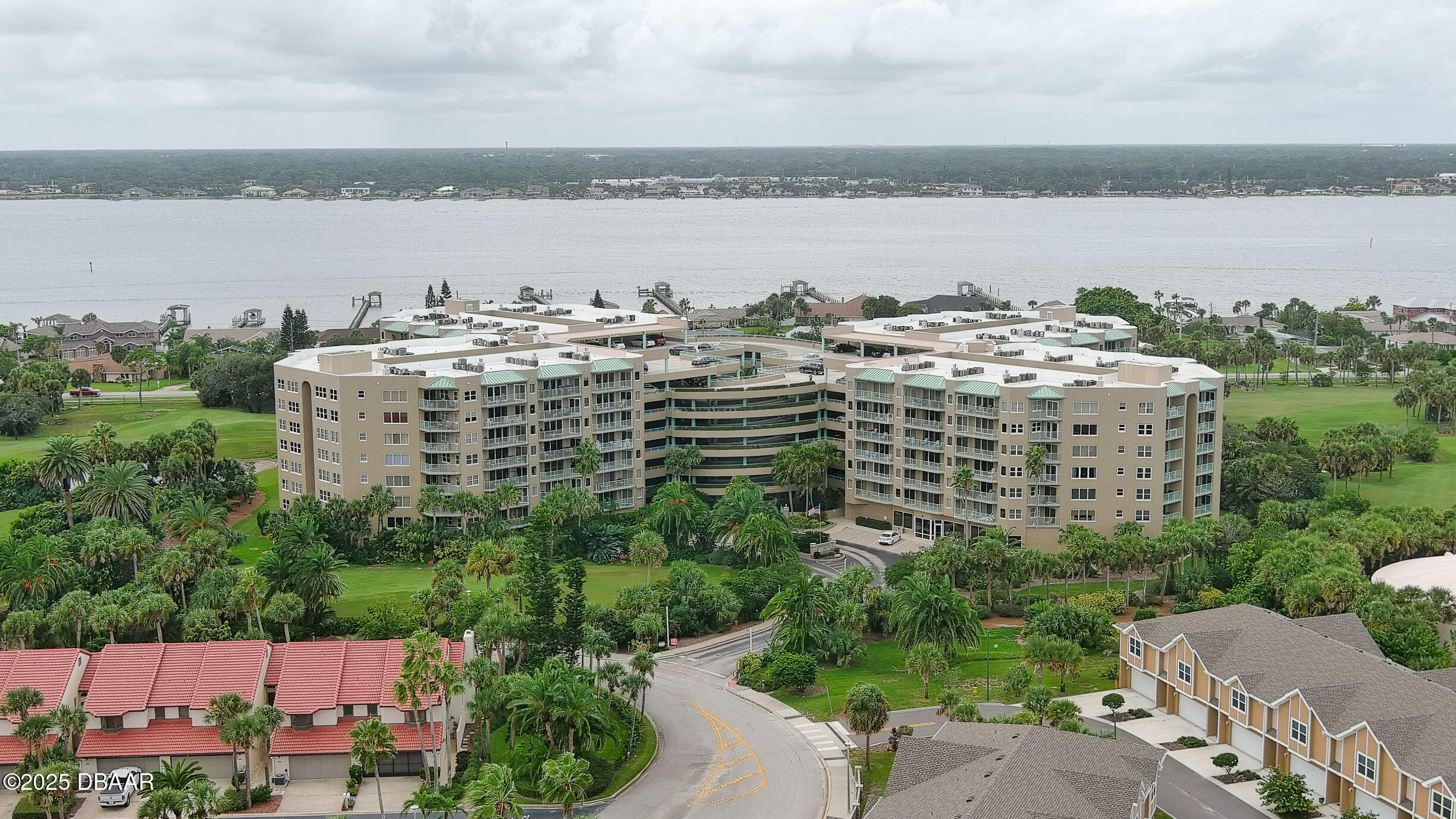 Property Photo: 4 Oceans Boulevard W FL 32118