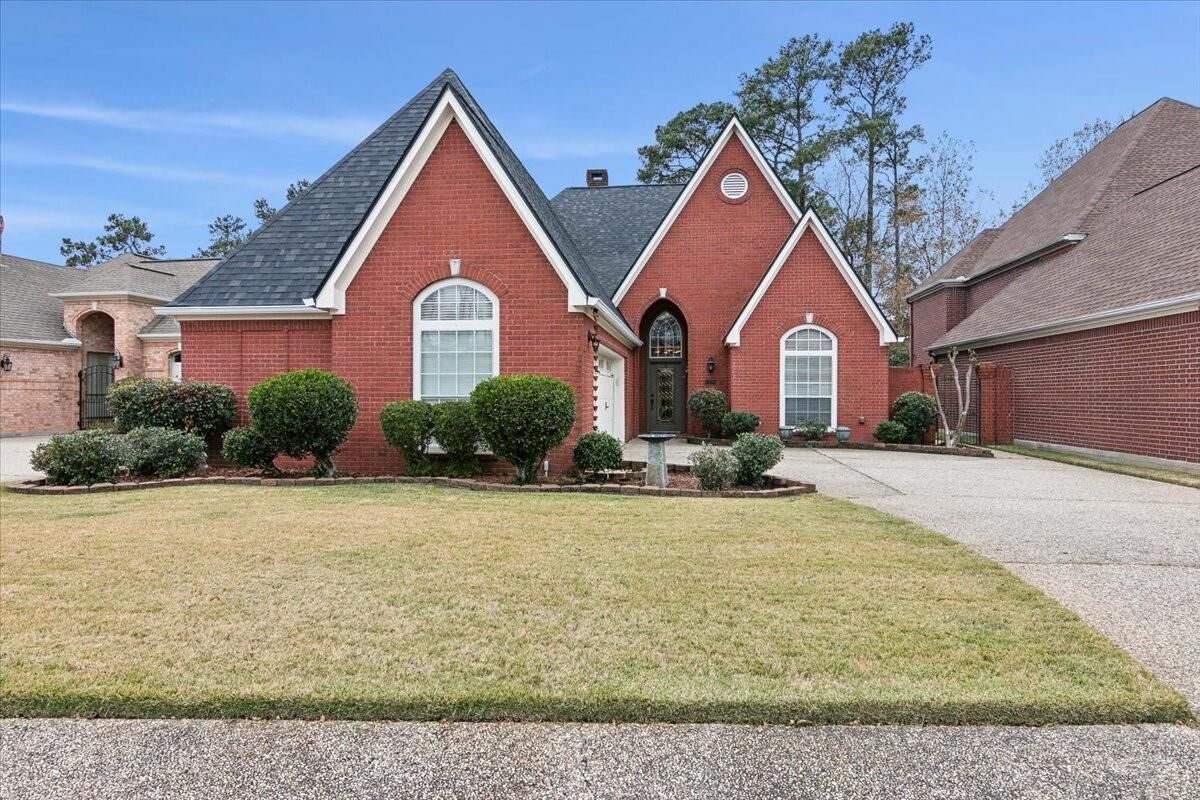 Property Photo:  6401 Steeple Chasse Drive  TX 77632 