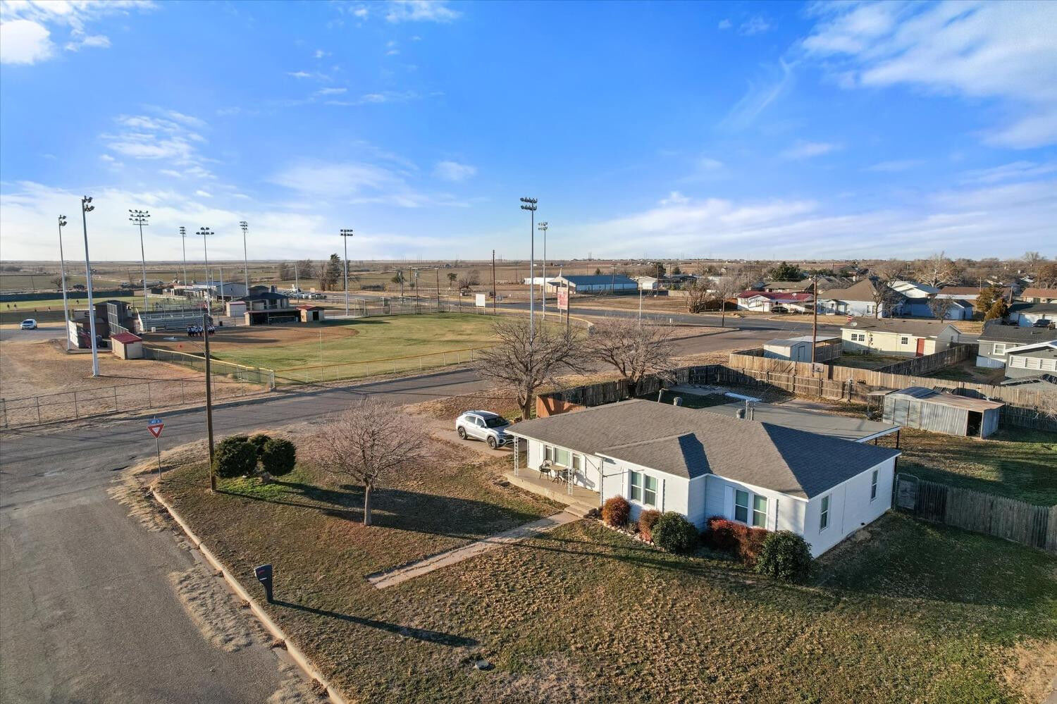 Property Photo: 703 11th Street TX 79363