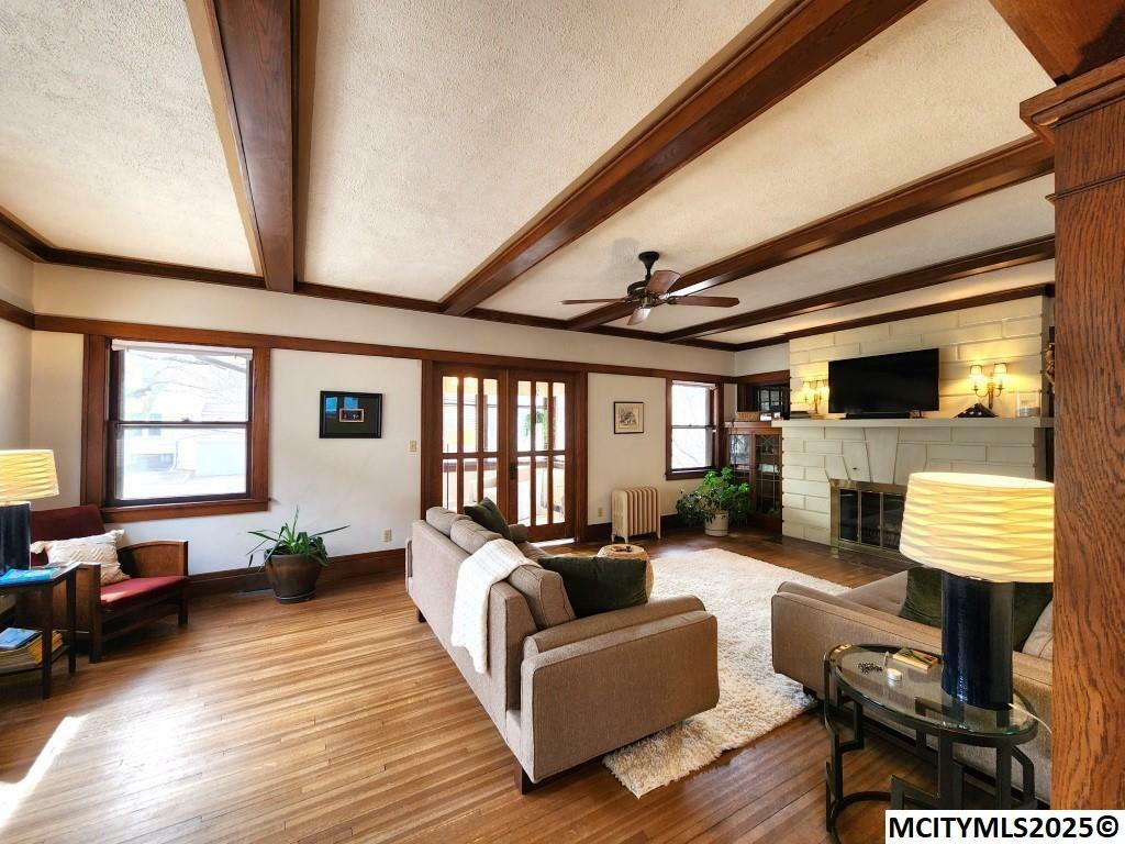 Property Photo: 104 River Heights Dr IA 50401