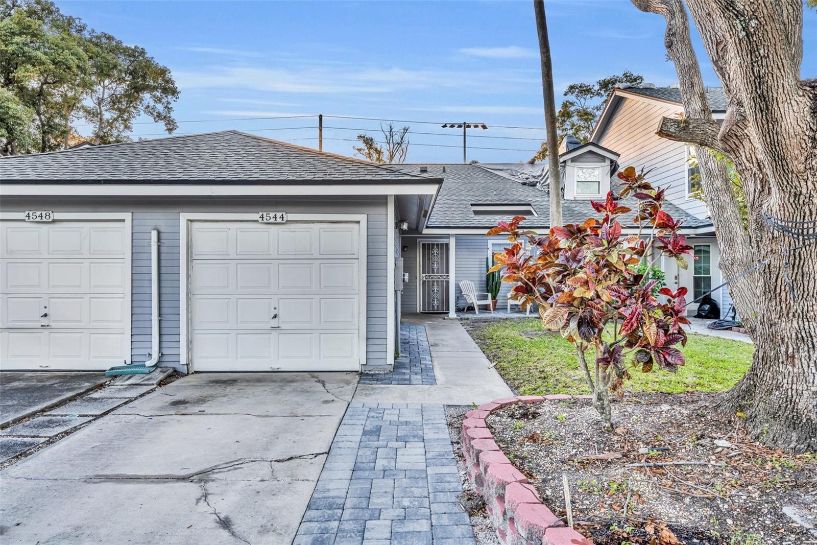 Property Photo:  4544 Summergrove Avenue  FL 32812 