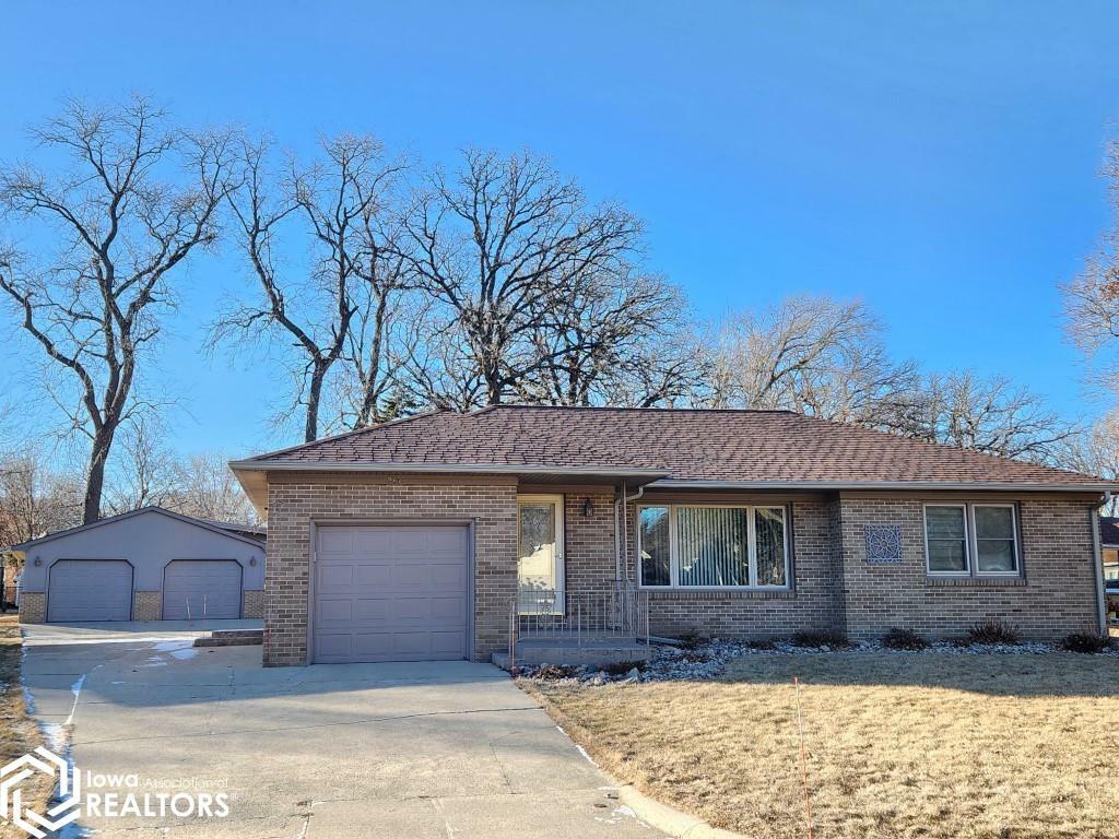 Property Photo:  519 17th Street  IA 50428 