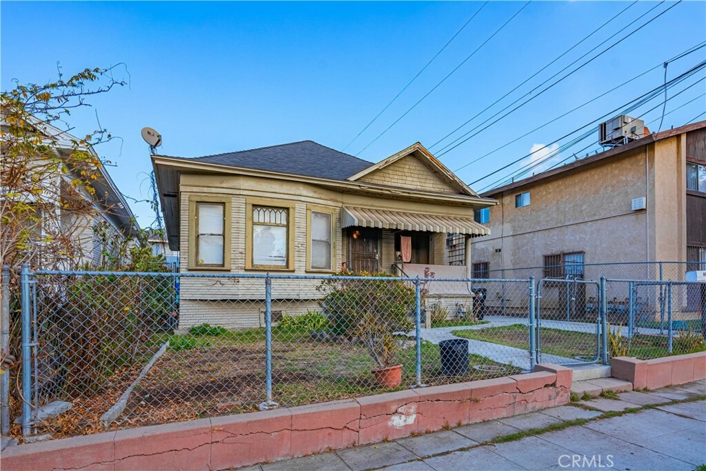 2913 Baldwin Street  Los Angeles CA 90031 photo