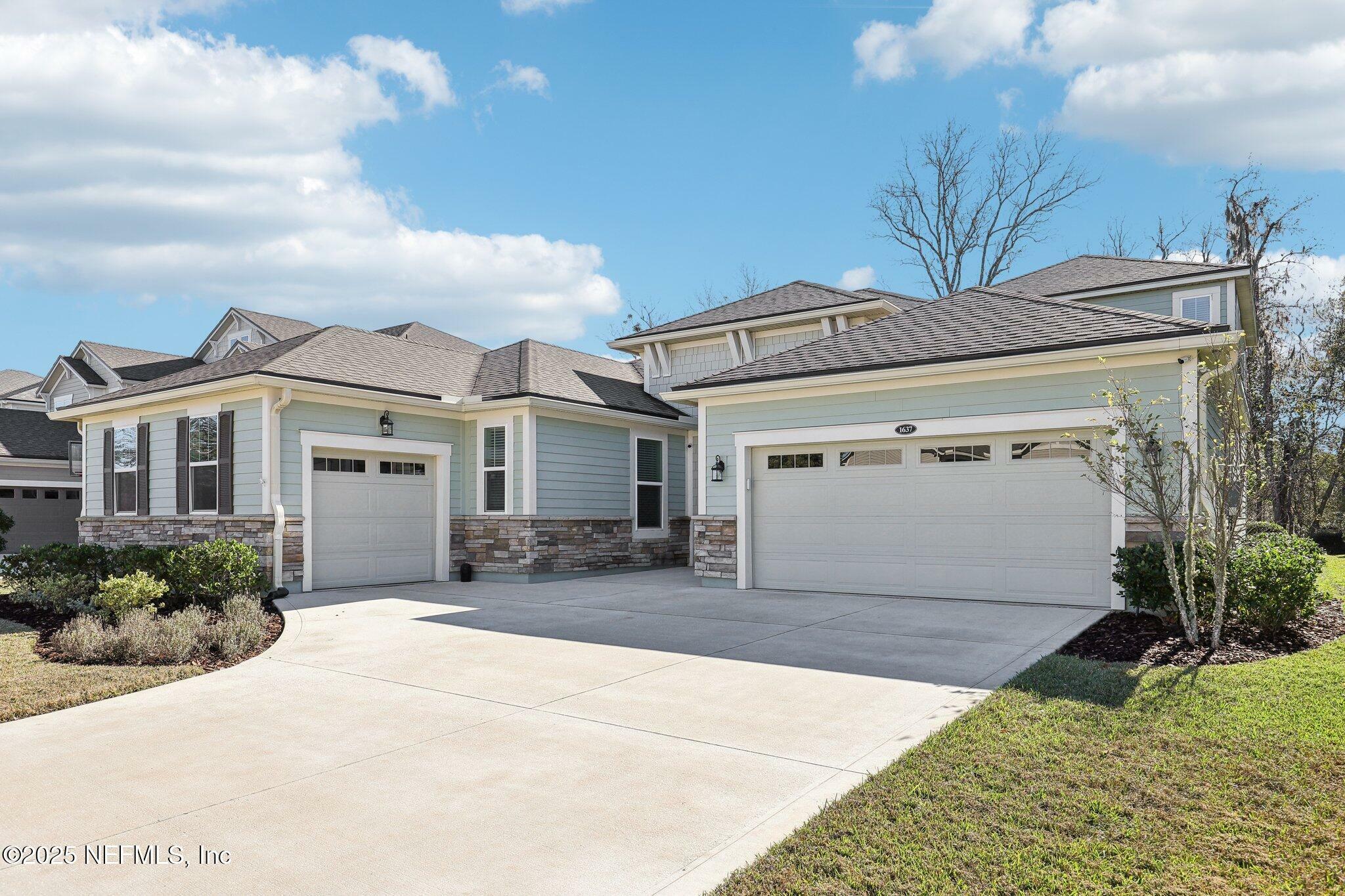 Property Photo: 1637 Orange Branch Trail FL 32259