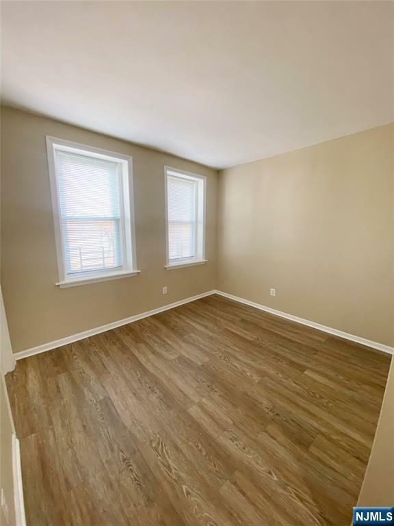 Property Photo:  5 Woodland Avenue  NJ 07042 