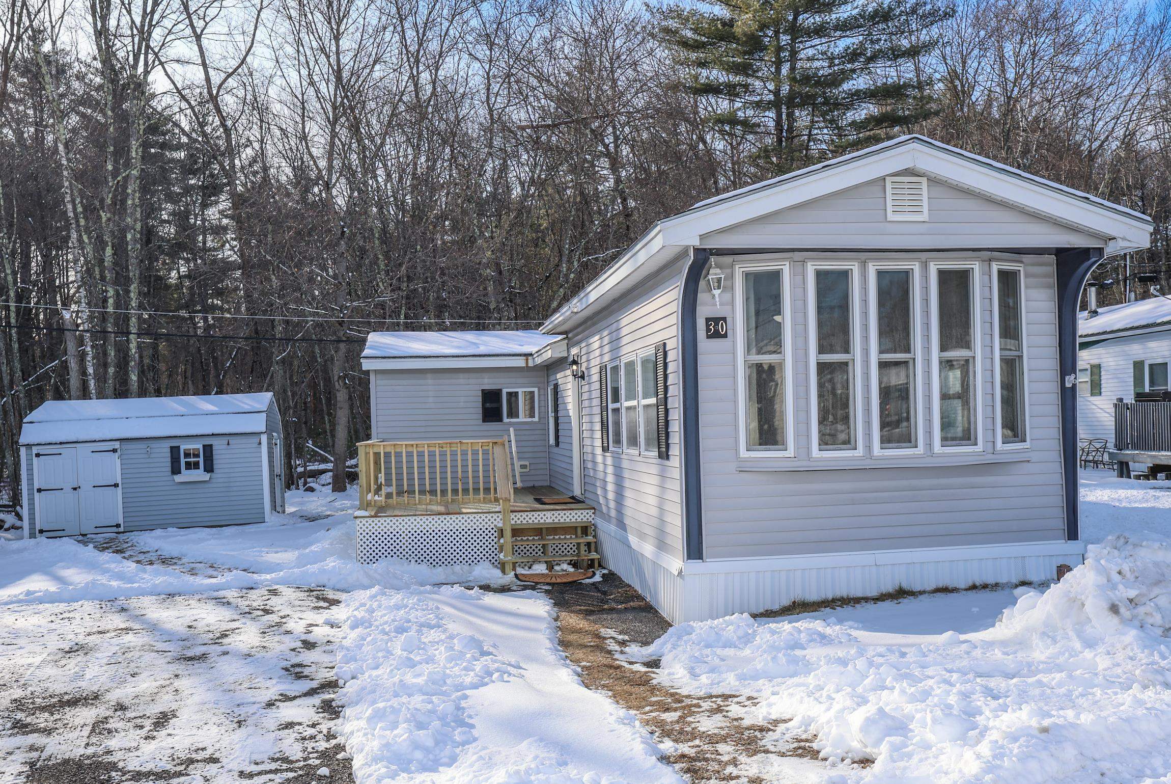 Property Photo:  30 Barksdale Avenue  NH 03053 