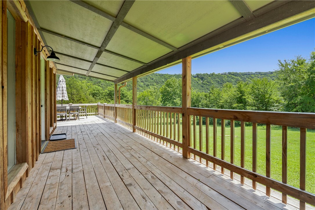 Property Photo:  804 County Road 212  AR 72631 