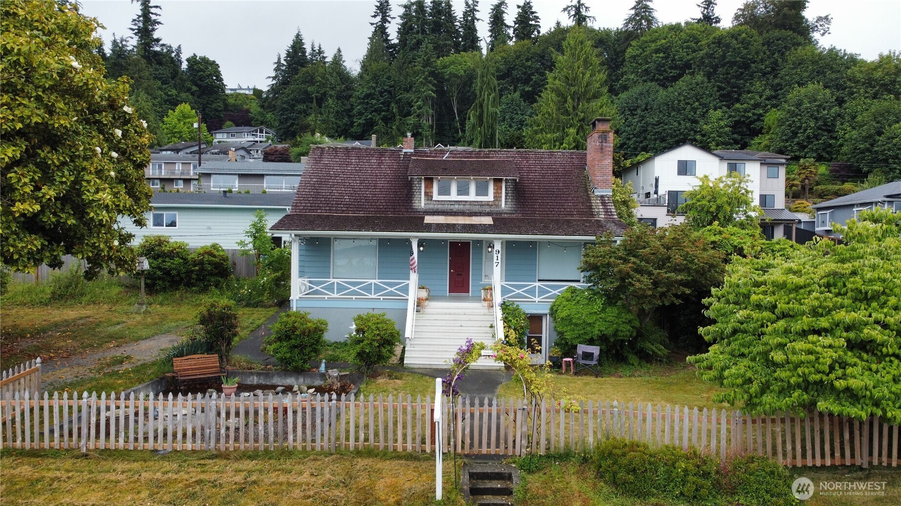 Property Photo: 917 5th Street WA 98275