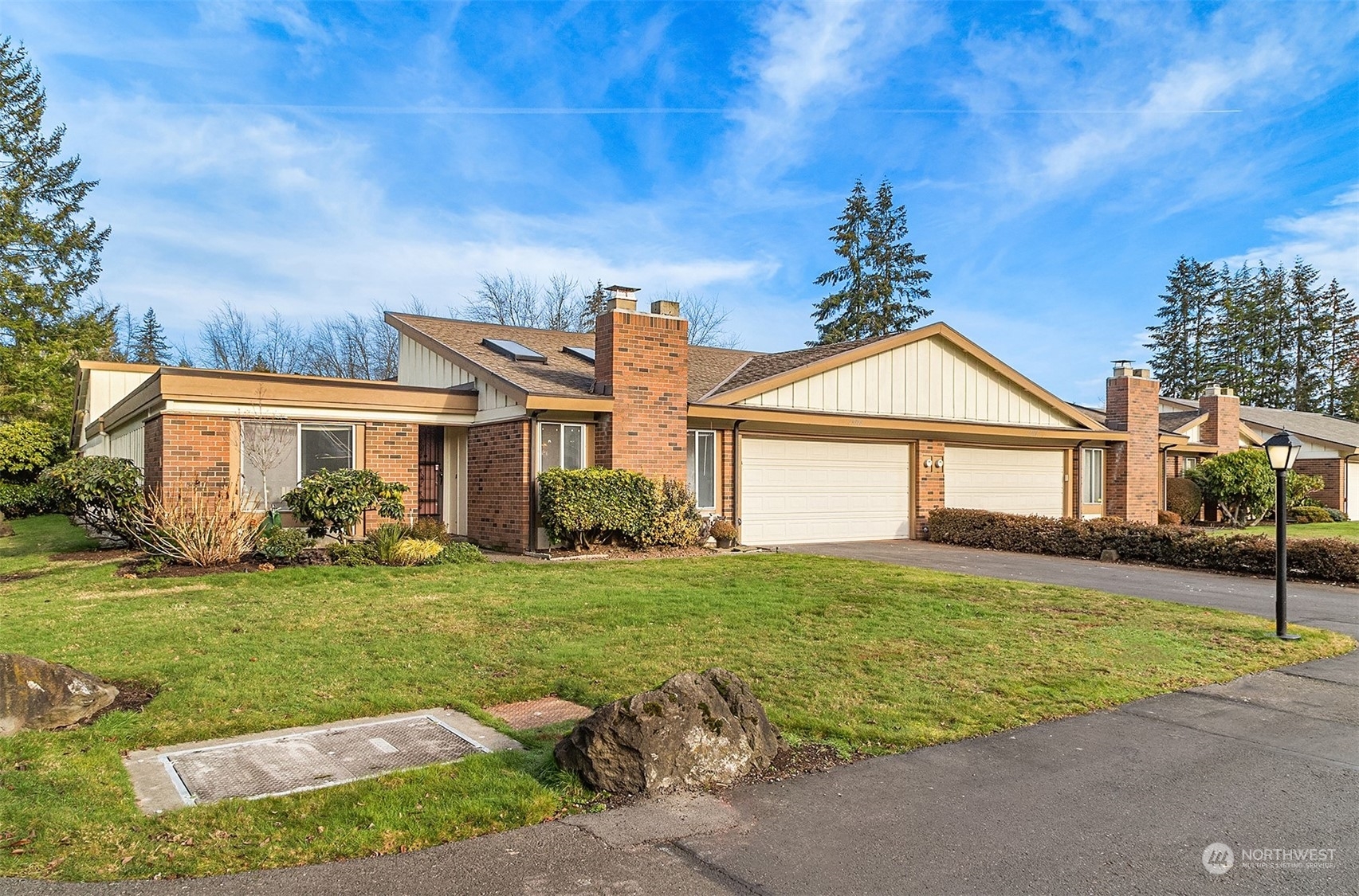15946 NE 15th Street  Bellevue WA 98008 photo