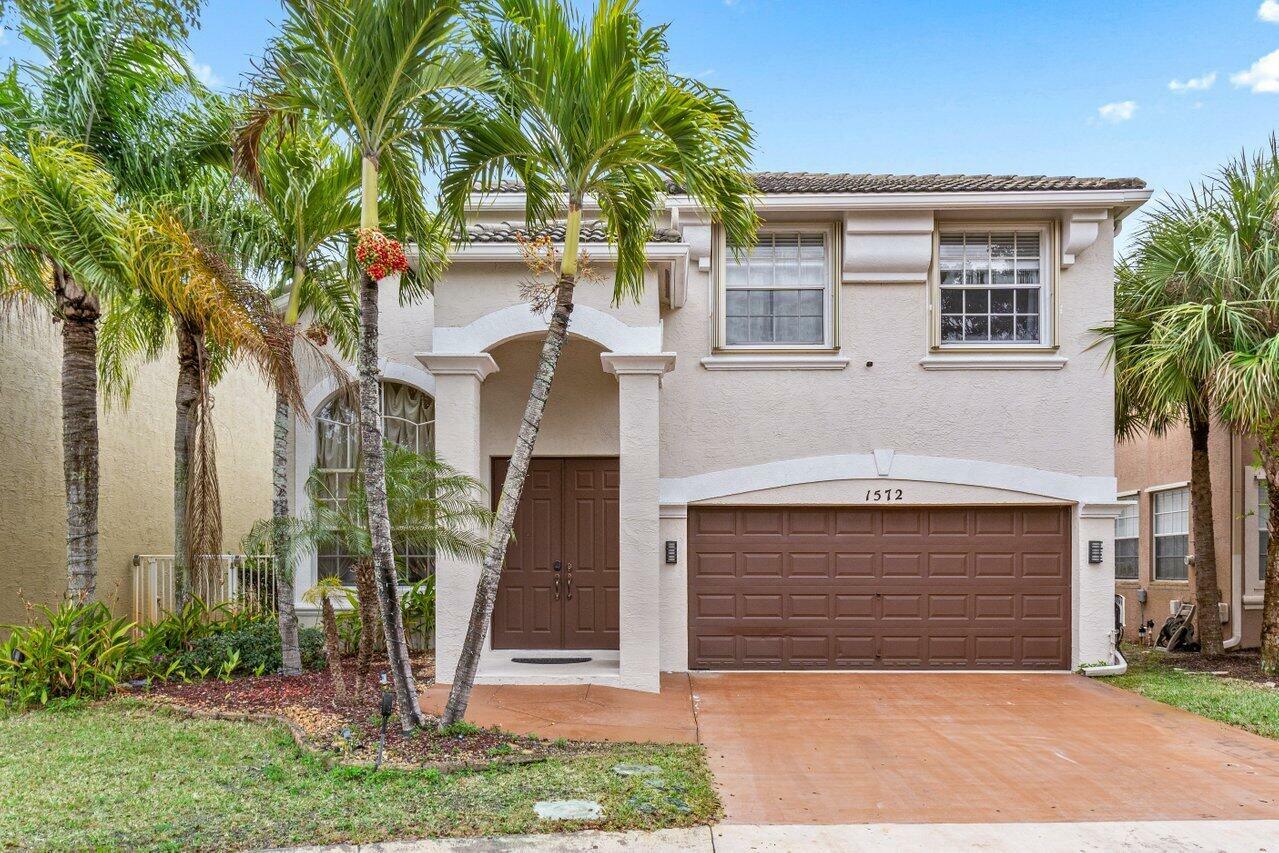 Property Photo: 1572 Briar Oak Drive FL 33411