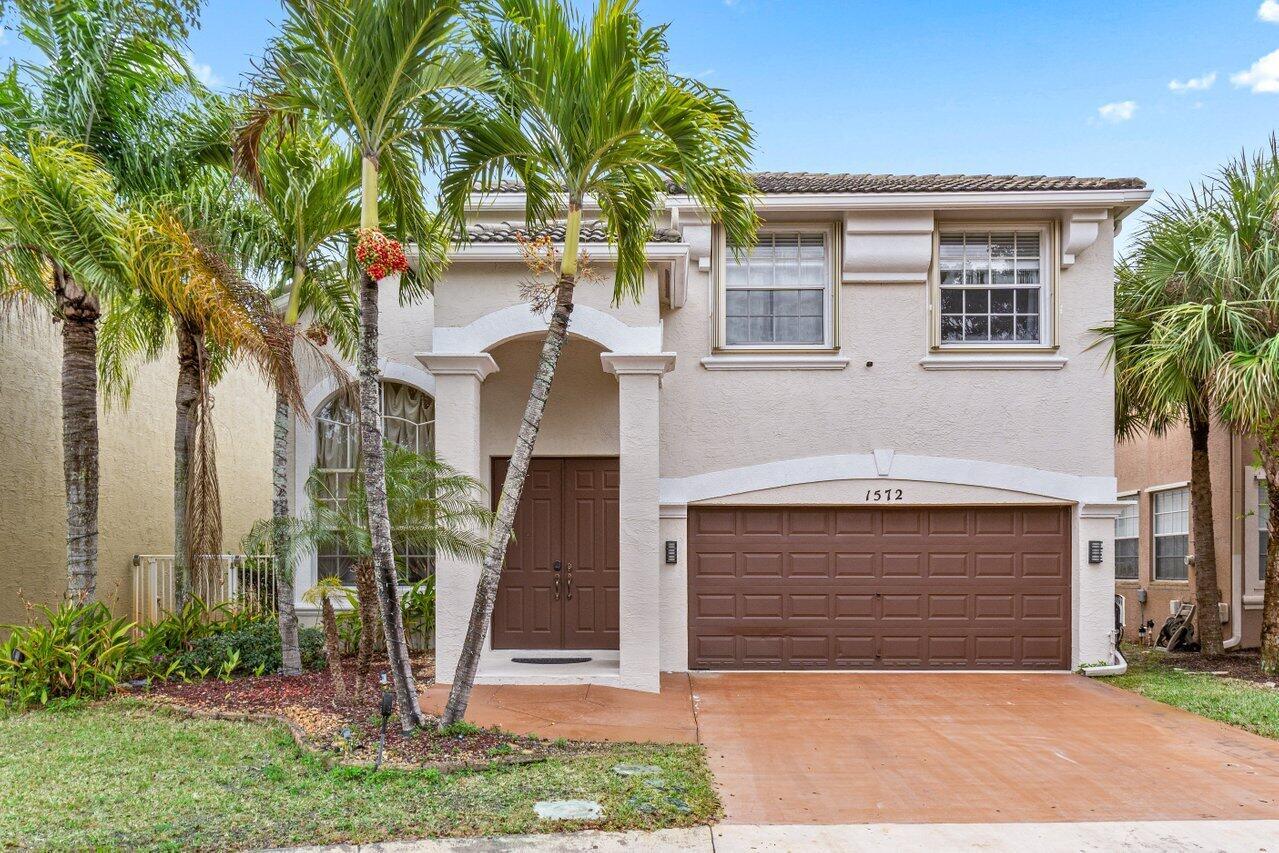 Property Photo: 1572 Briar Oak Drive FL 33411