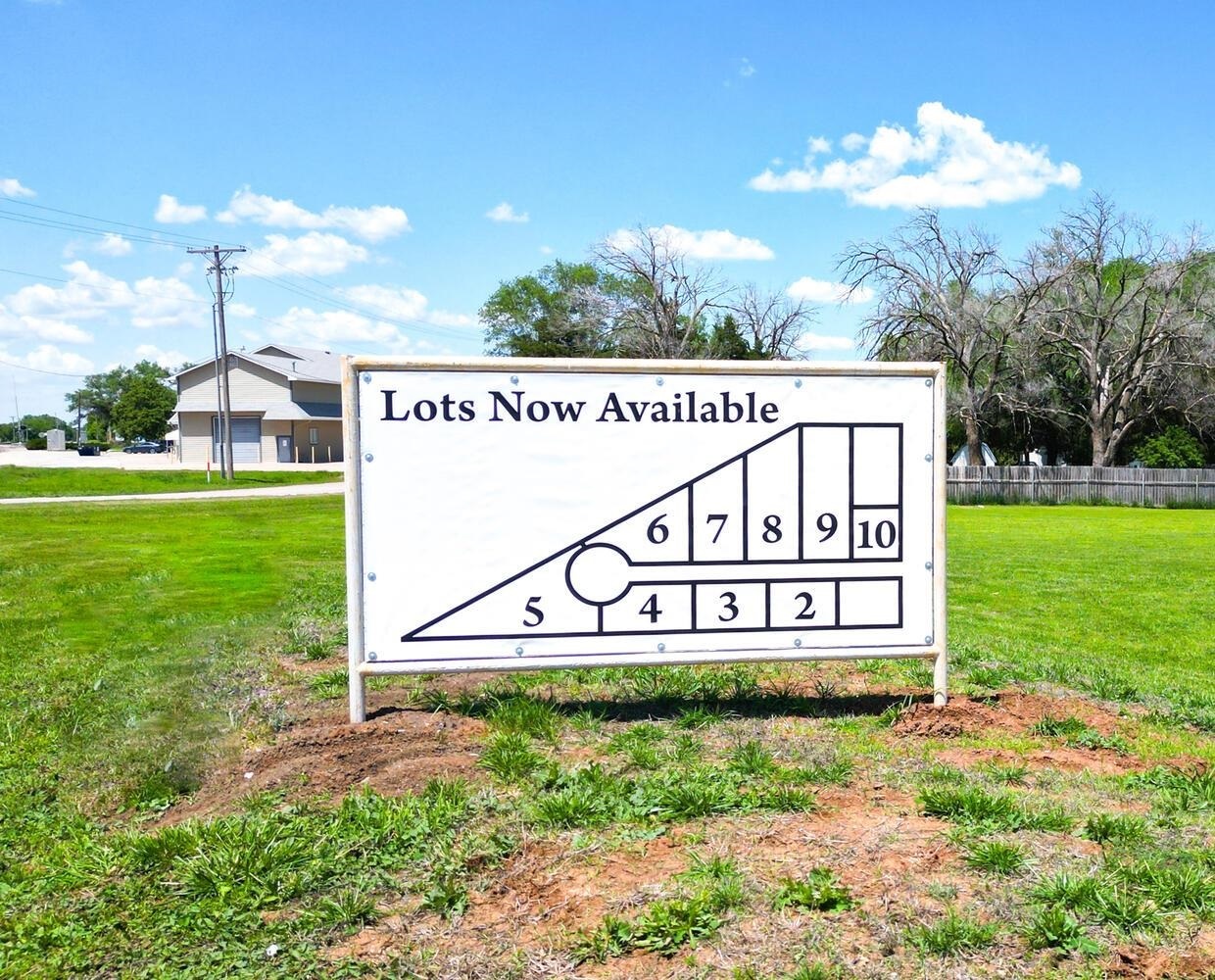 Property Photo: 211 Stewart KS 67052
