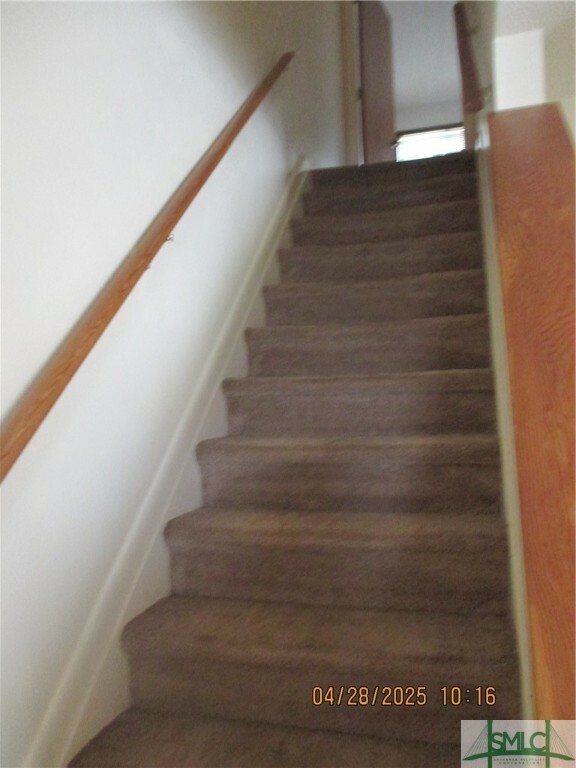 Property Photo: 912 Pineland Avenue 33 GA 31313