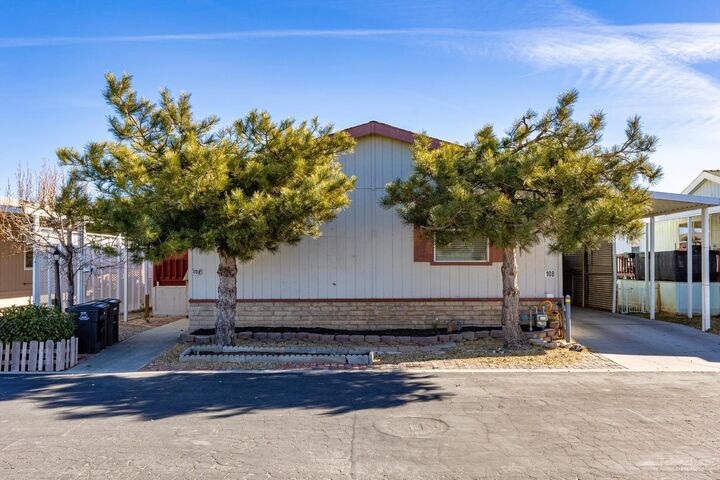 Property Photo: 14556 Tehachapi Boulevard 108 CA 93561
