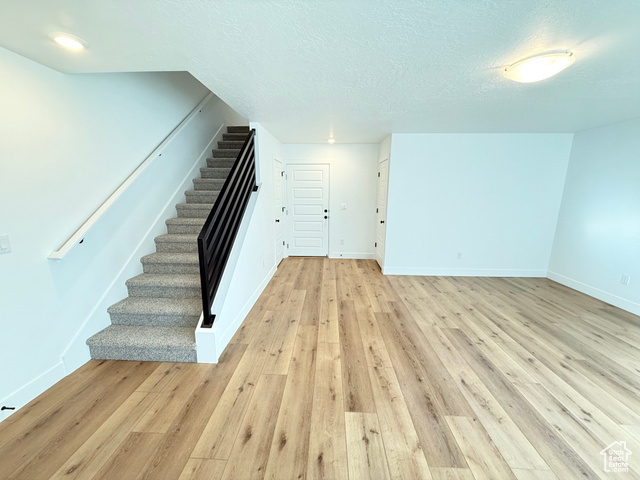 Property Photo: 137 E Abbeville Ct UT 84070