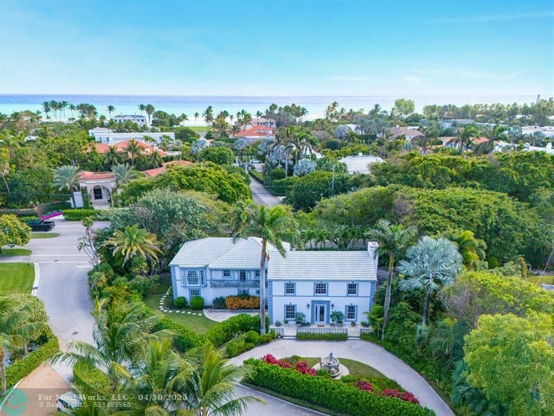 Property Photo: 361 Crescent Dr FL 33480