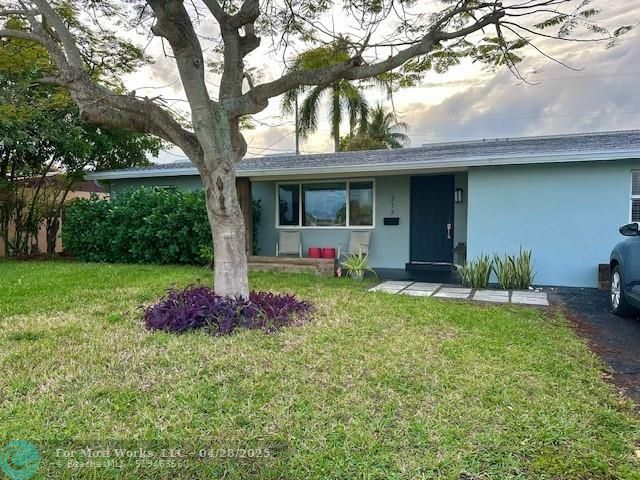 Property Photo: 317 SE 3 Terrace FL 33441