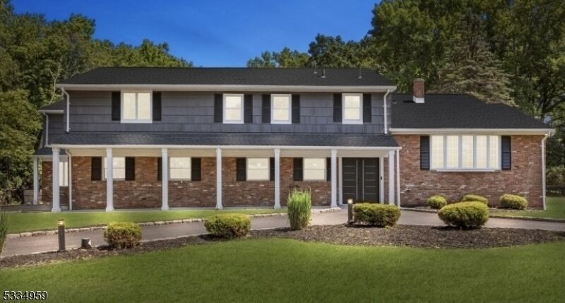 Property Photo:  5 Kevin Rd  NJ 07076 