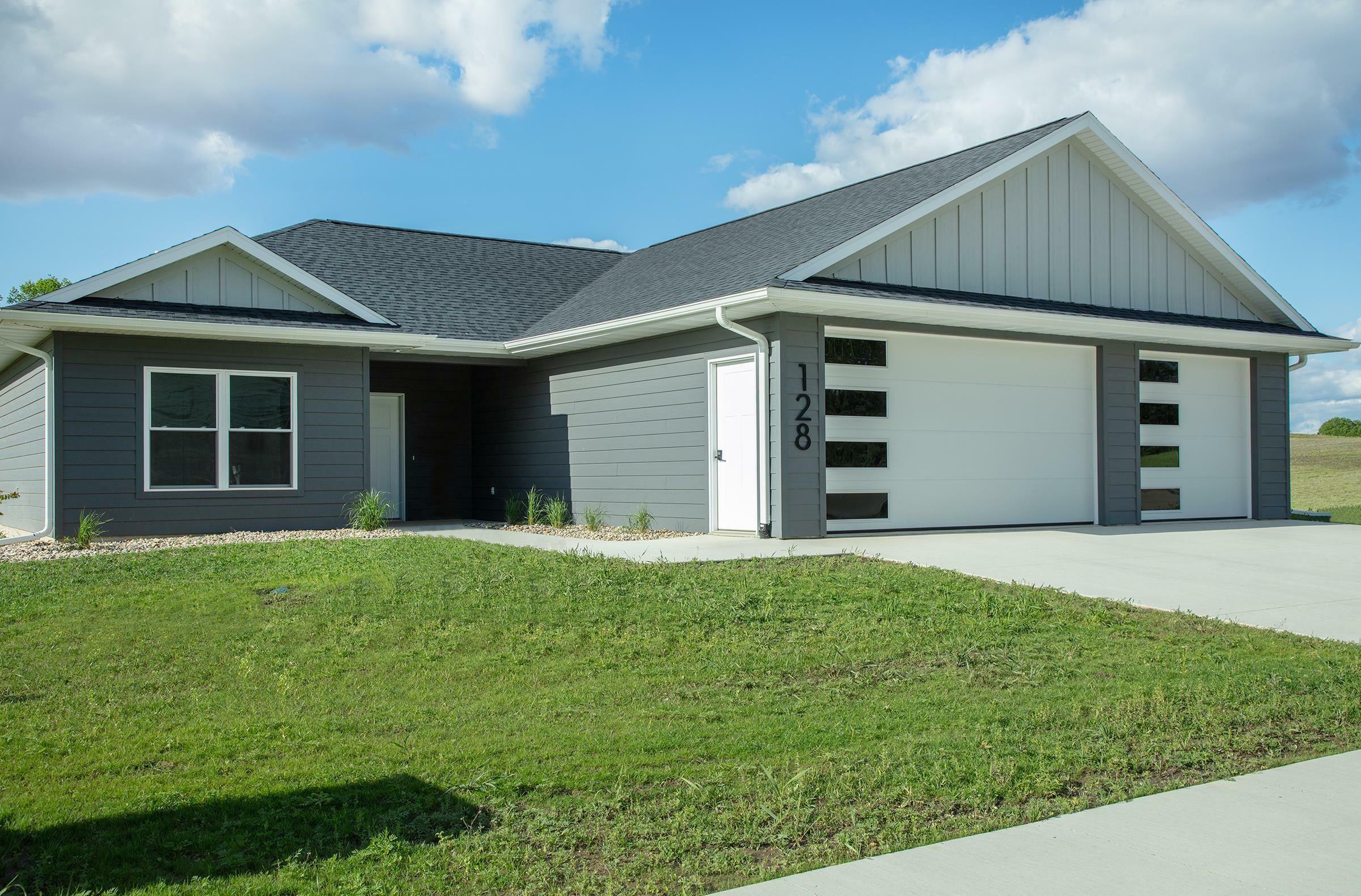 128 Red Fox Trail  Waverly IA 50677 photo