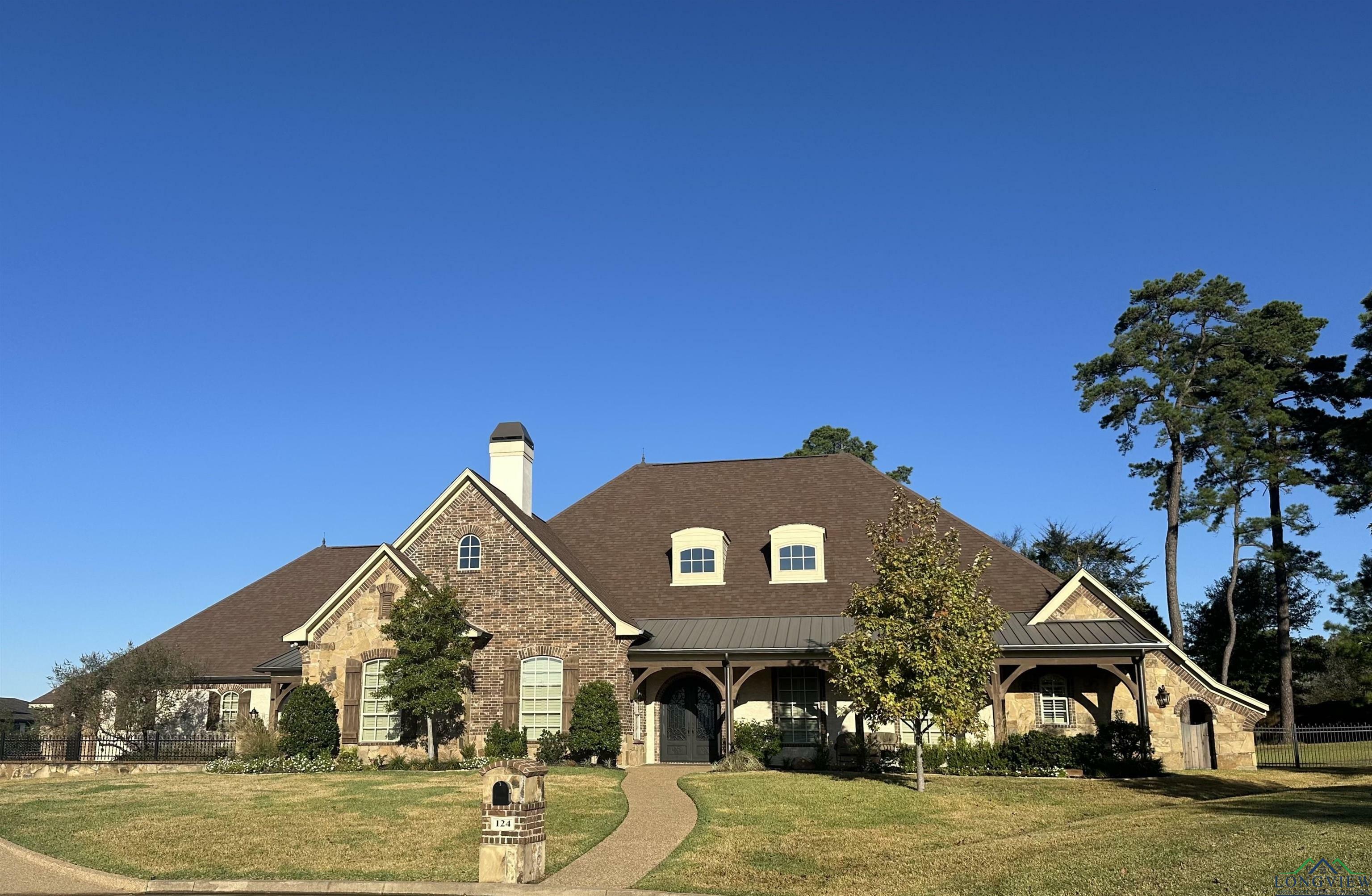 Property Photo:  124 Bella Terra Drive  TX 75605 