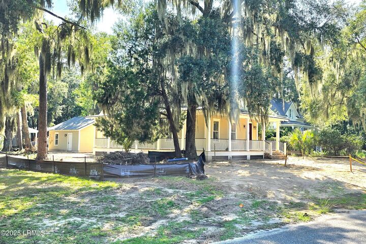 Property Photo:  9 Hendersons Way  SC 29907 