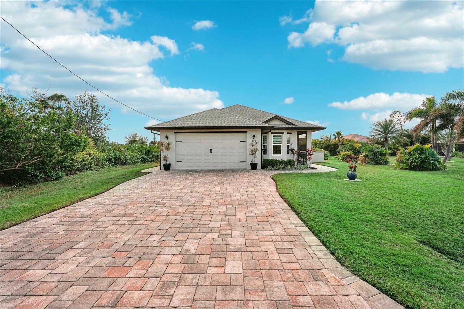 Property Photo:  102 Linda Lee Drive  FL 33947 