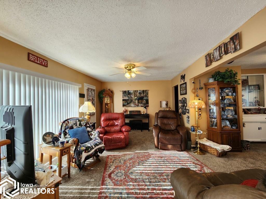 Property Photo: 2626 15th Street IA 50401