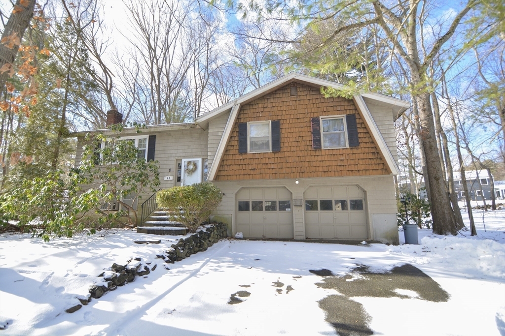 Property Photo:  44 Longbow Road  MA 01923 