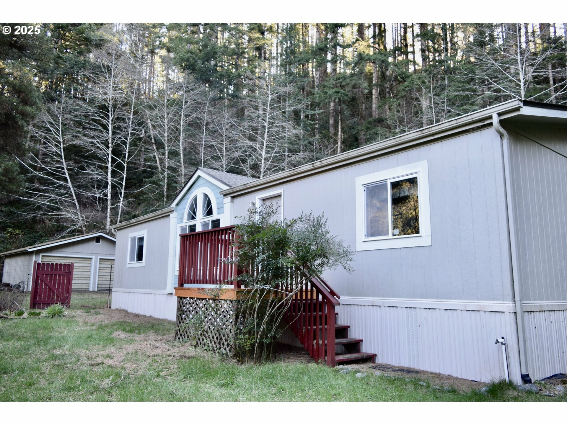 Property Photo:  31835 Rumley Hill Rd  OR 97444 