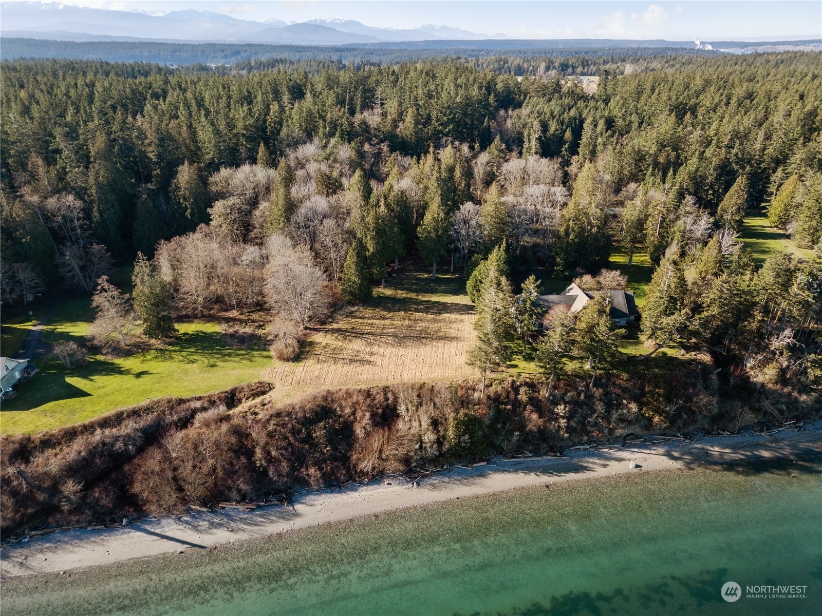 Property Photo: 1124 Schwartz Road WA 98358