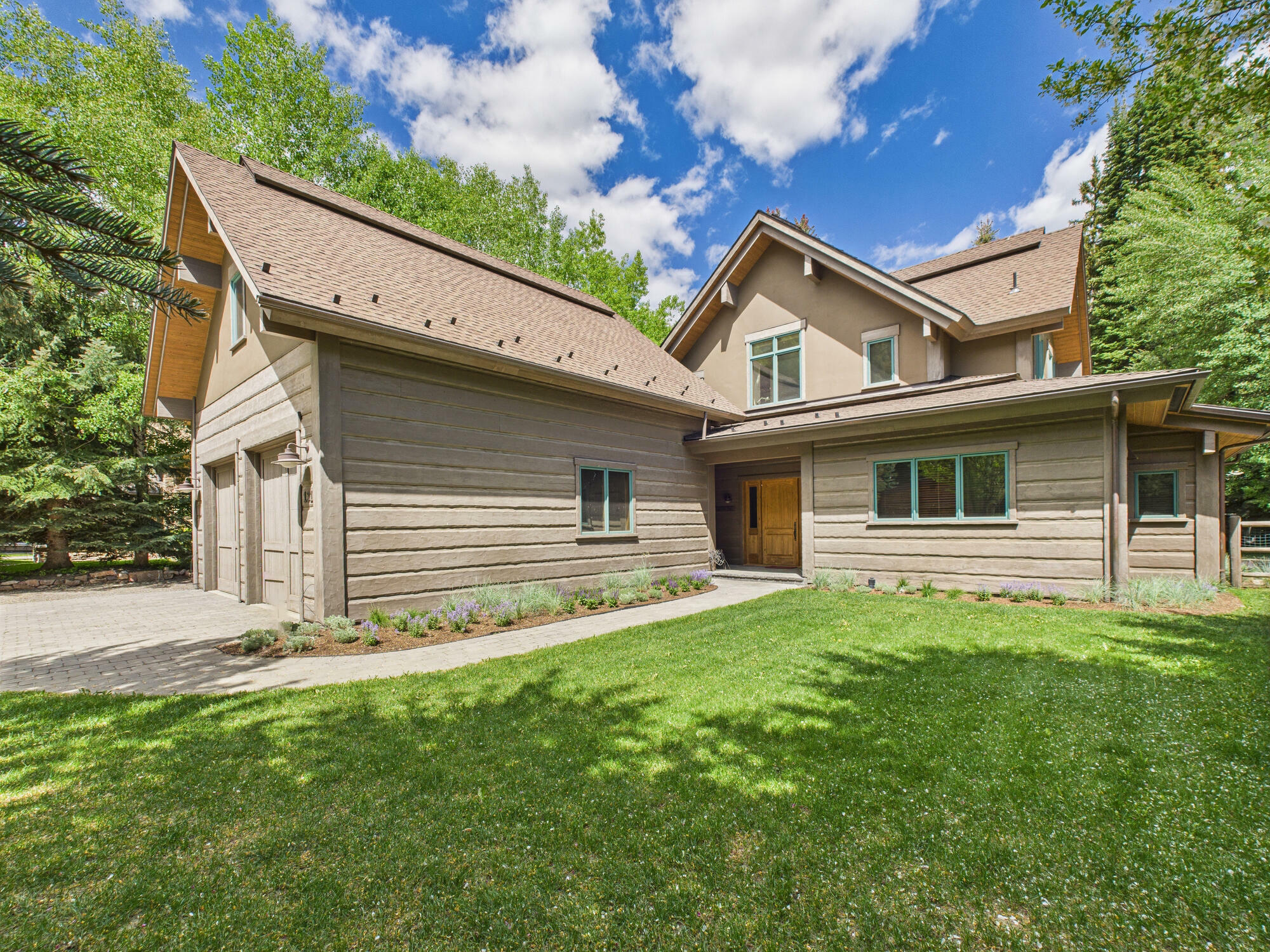 Property Photo: 131 Irene St ID 83340