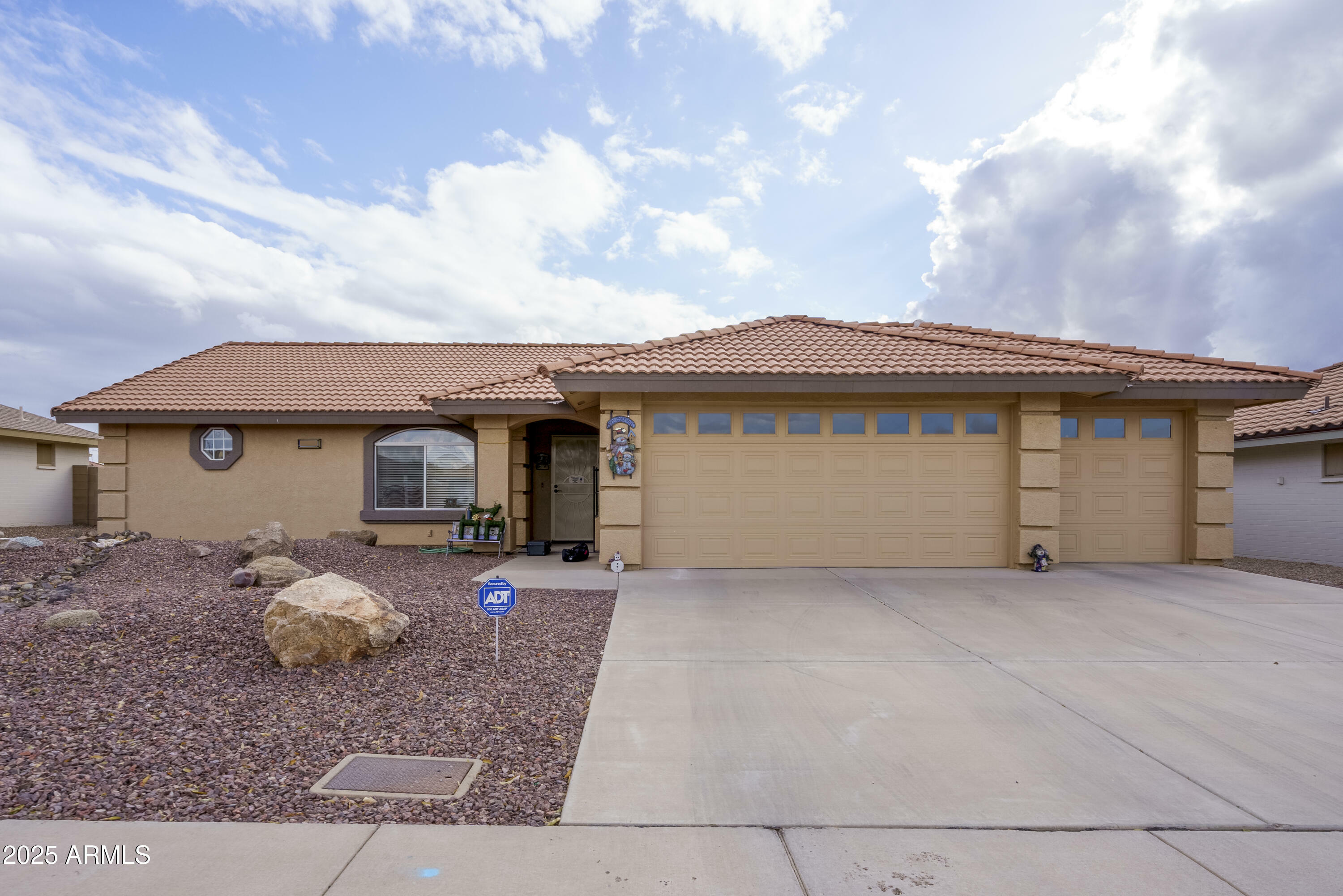 Property Photo:  11461 E Natal Avenue  AZ 85209 