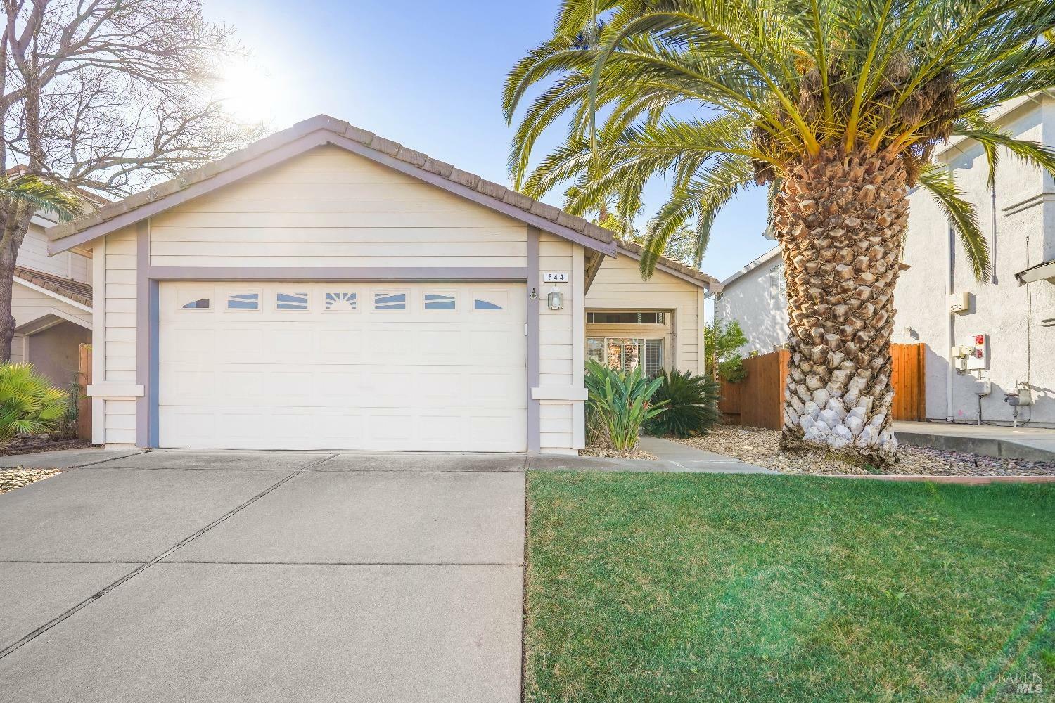 544 Edenderry Drive  Vacaville CA 95688 photo