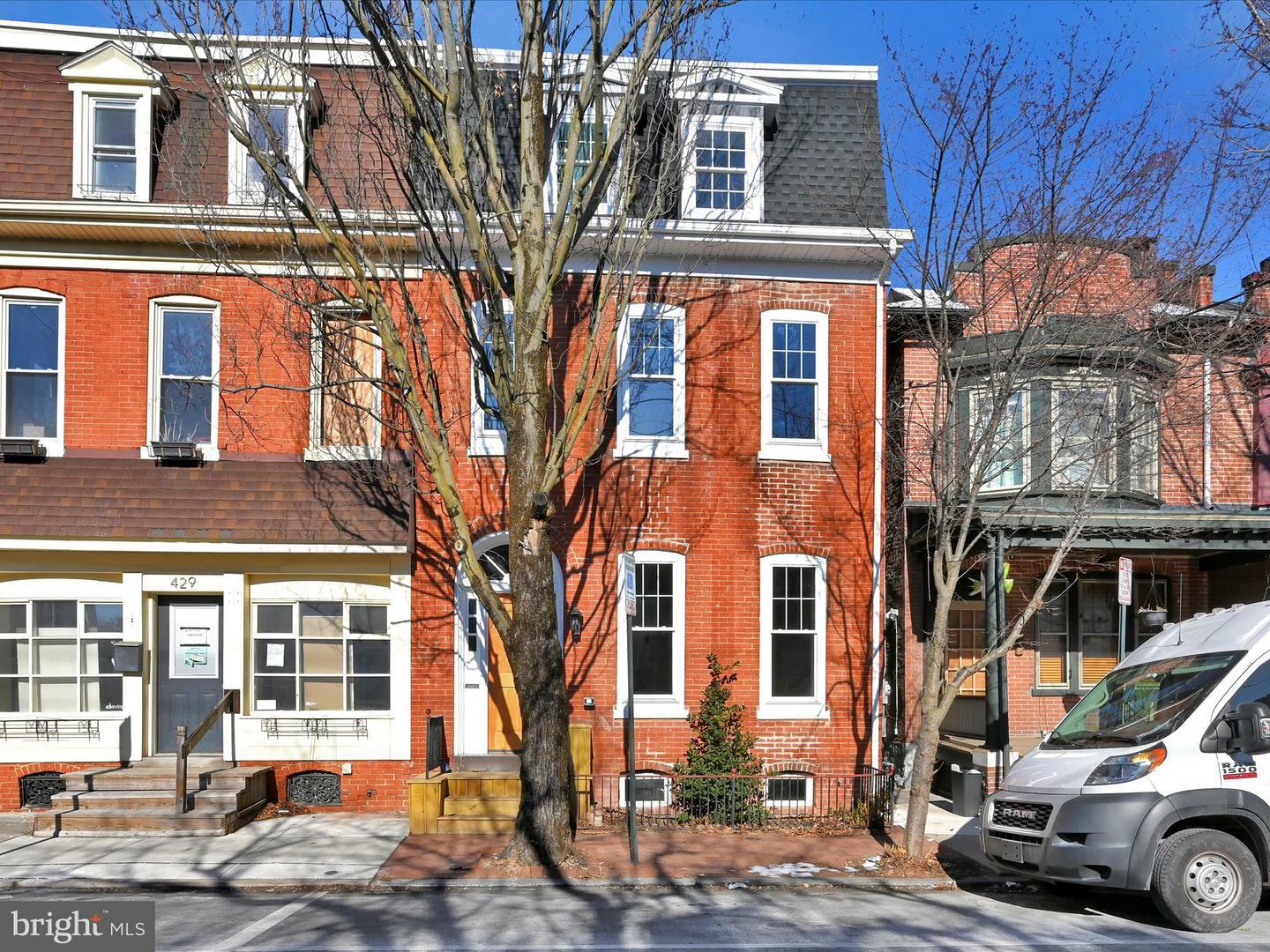 Property Photo:  427 W Lemon Street  PA 17603 