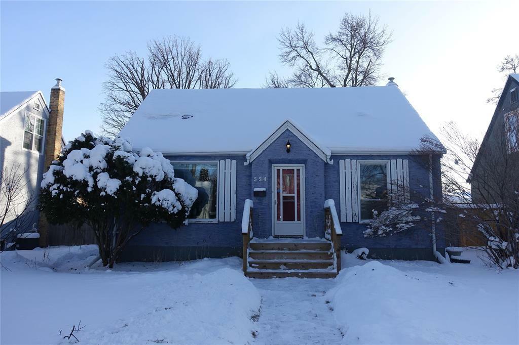 554 McNaughton Avenue  Winnipeg MB R3L 1S6 photo