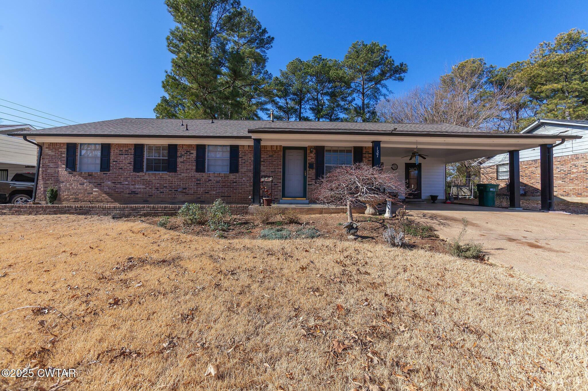137 Sweetbay Drive  Jackson TN 38301 photo