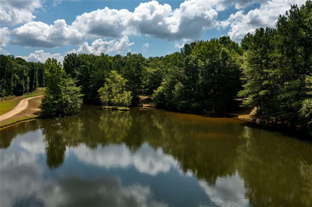 Property Photo: 4955 H D Atha Road GA 30014