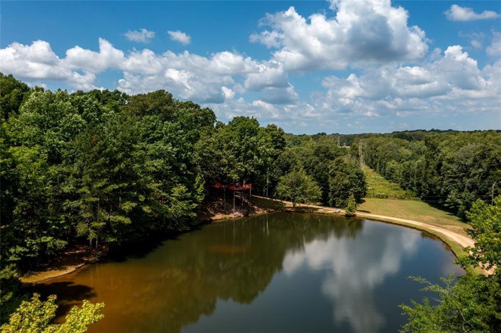 Property Photo: 4955 H D Atha Road GA 30014
