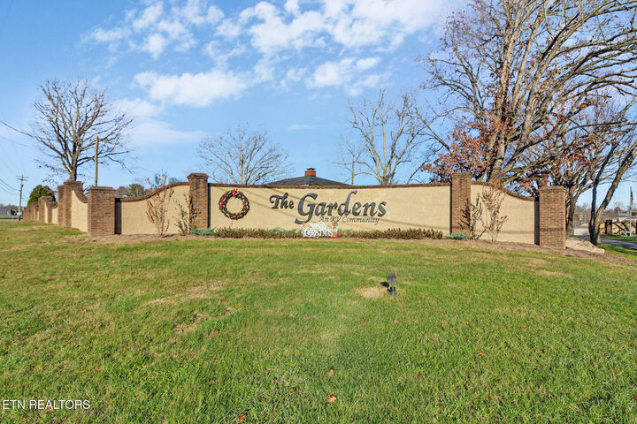 Property Photo: 27 Hickory Hollow Circle TN 38555