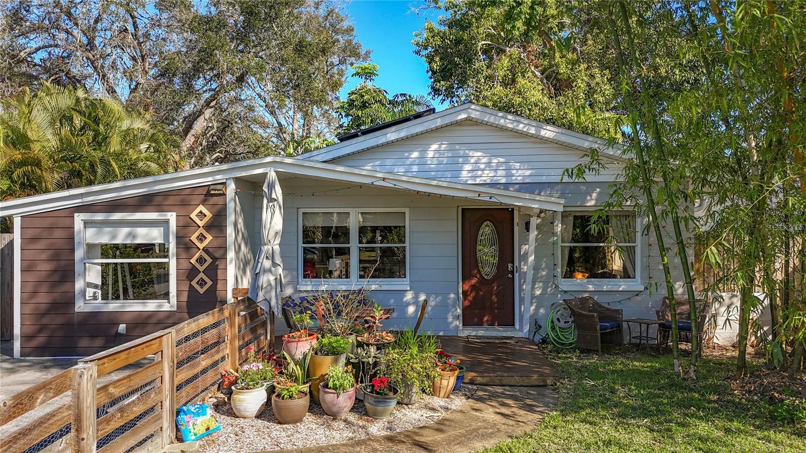 Property Photo: 2606 46th Street S FL 33711