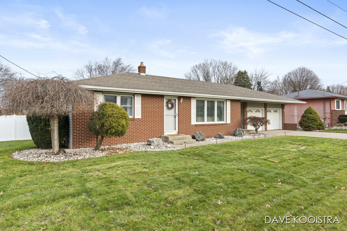 Property Photo:  3085 Barry Street  MI 49426 