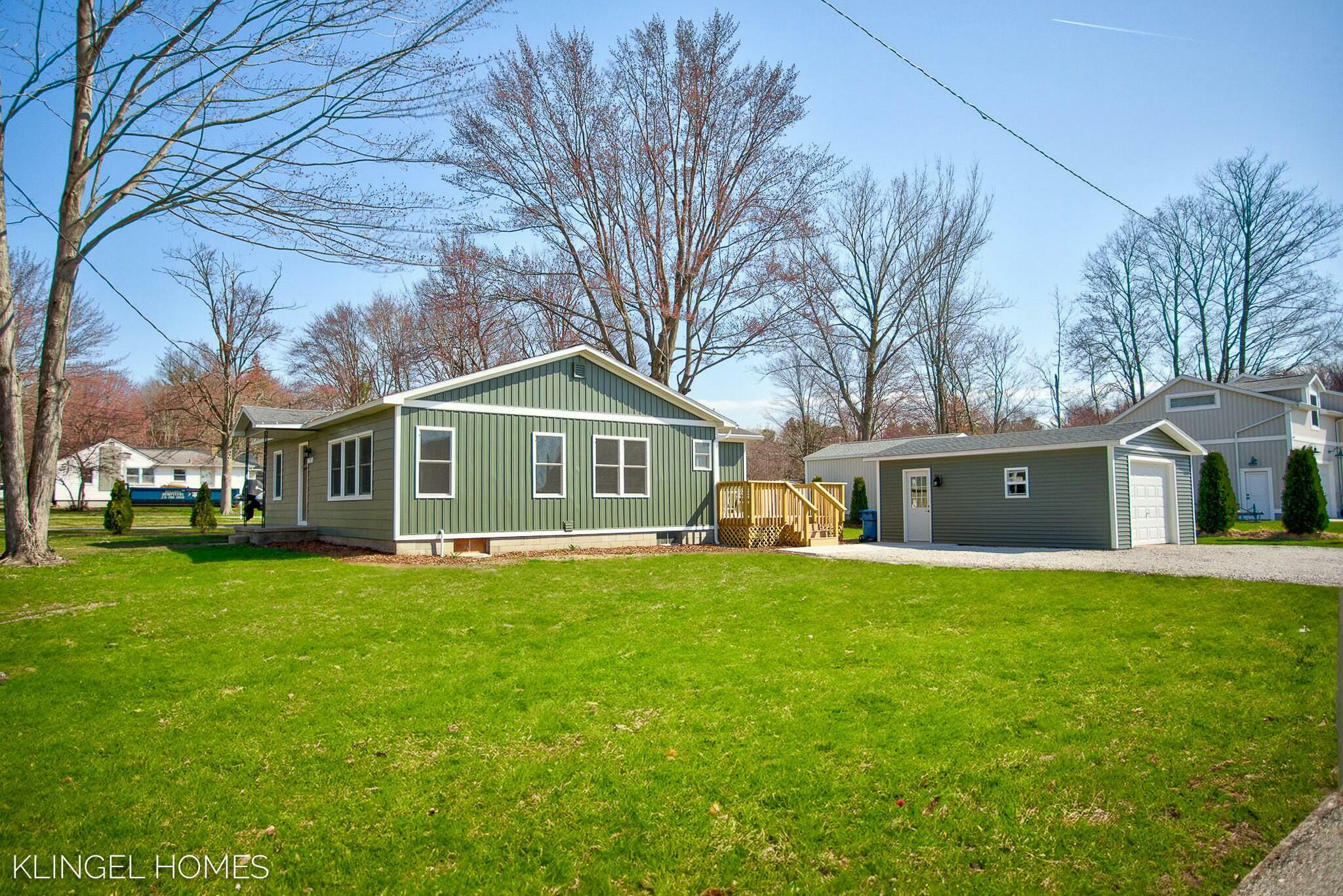 Property Photo: 17550 Doric Street MI 49456