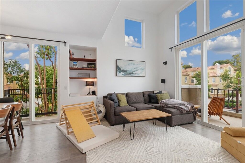 Property Photo:  36 Via Pamplona  CA 92688 