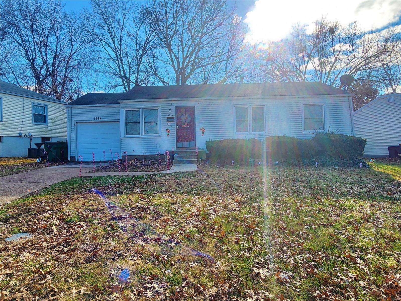 Property Photo:  1224 Odessa Drive  MO 63137 