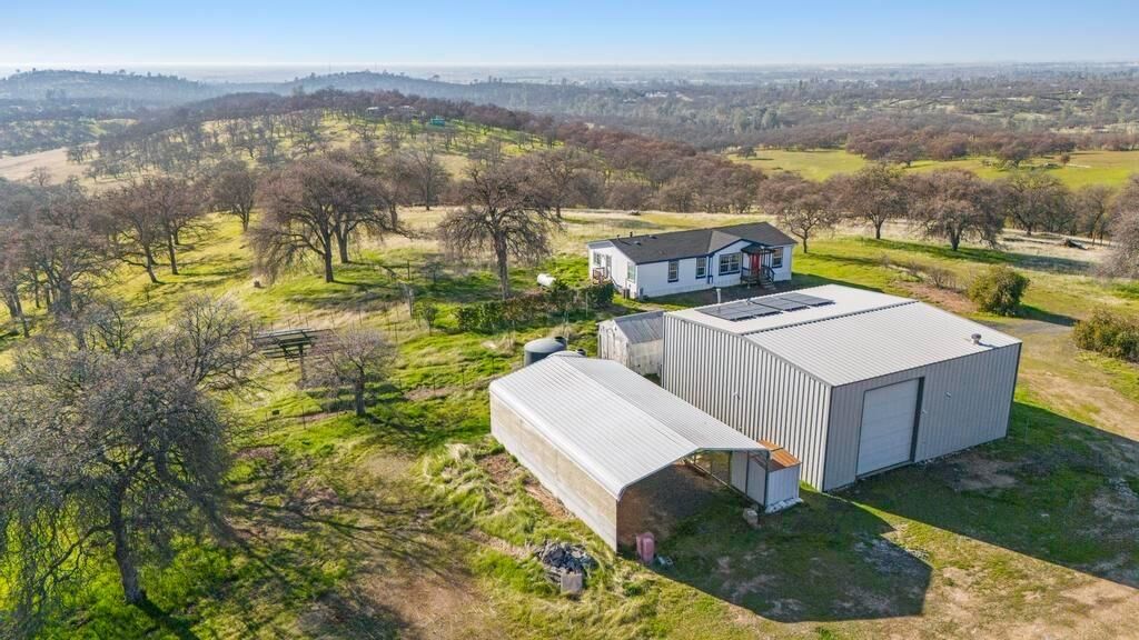 Property Photo:  253 Crestmont Court  CA 95966 
